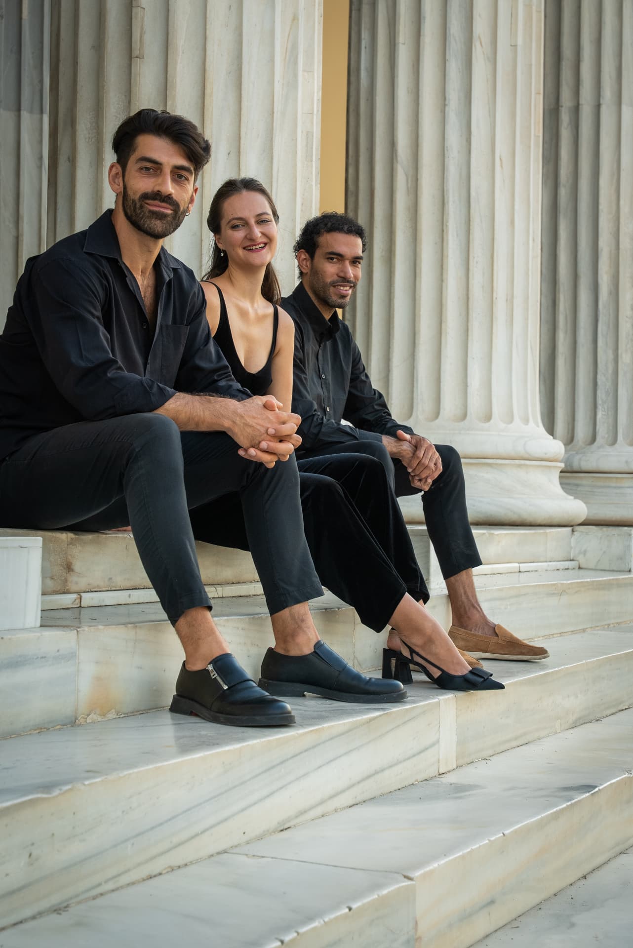 Palintonos Trio on marble steps